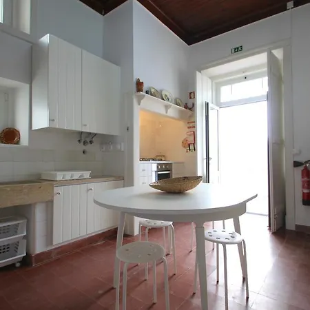 Casa Do Cais De Алкобаса
