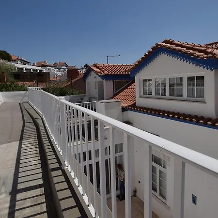 Casa Do Cais De Алкобаса